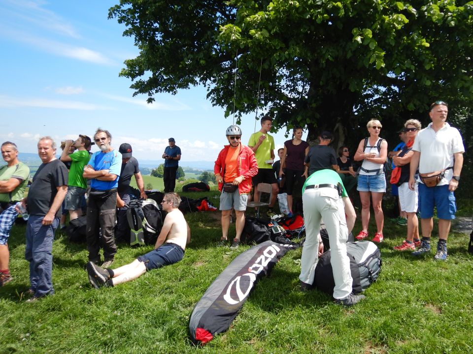 Der Zugerberg: fliegen, wandern, baden!
