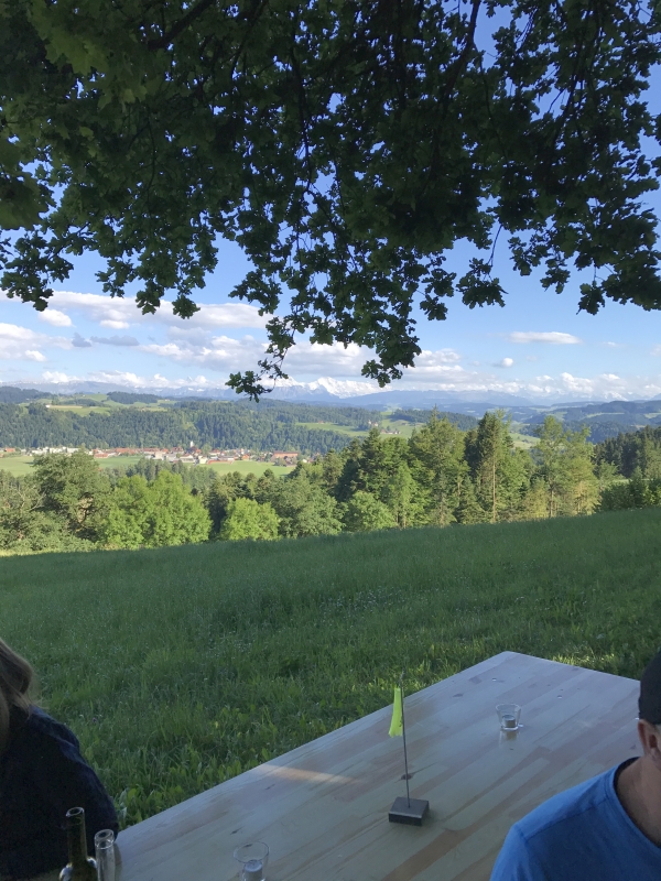 Brätlen ir Nöchi vor Neuegg – Oberbaumen